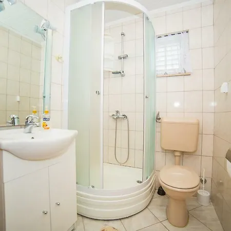 Apartamento M I R J A N A Vinišće